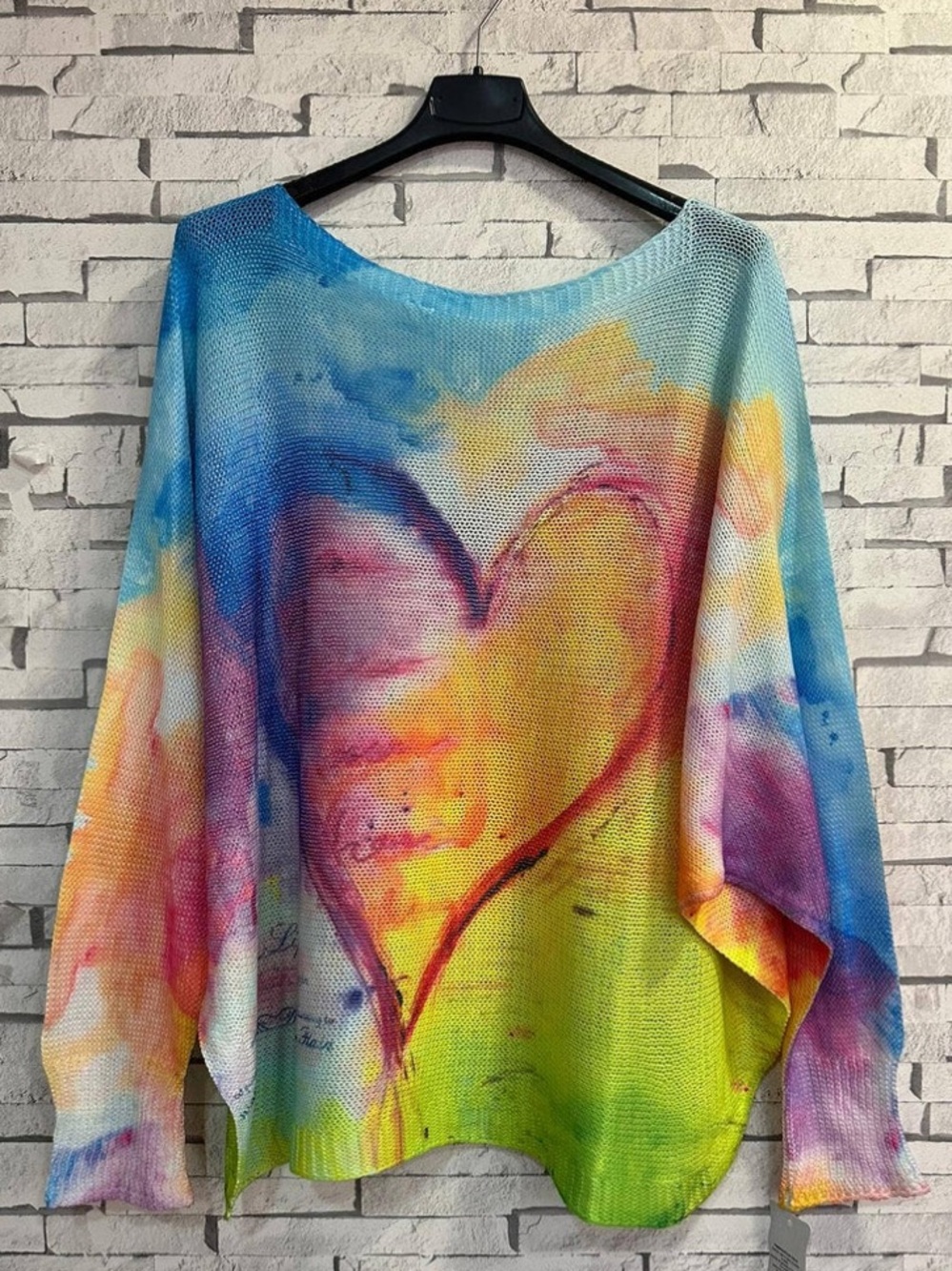 86 ❤️ LOOWIE one size Italian Heart Multicolor
Round Knit Printed
Sweater LOOWIE